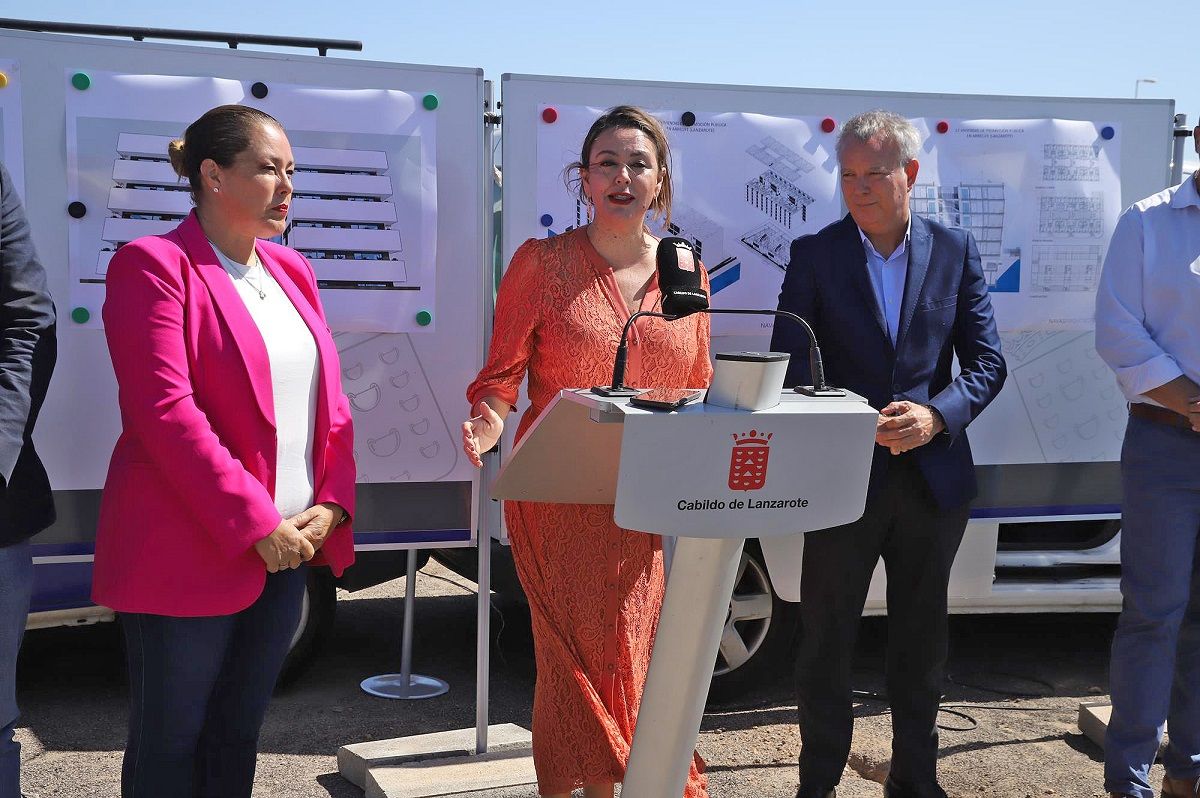 Presentación de los dos proyecto para construir viviendas protegidas de promoción pública