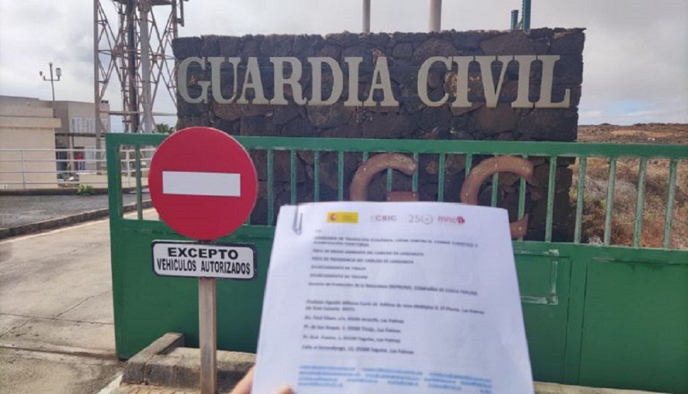 Denuncia presentada por el CSIC ante la Guardia Civil por el campo de tiro de Yaiza