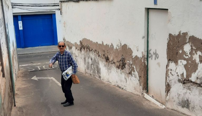 Ramón Ramos Rodríguez, en el Callejón del Salto, frente a la antigua venta de Melquíades