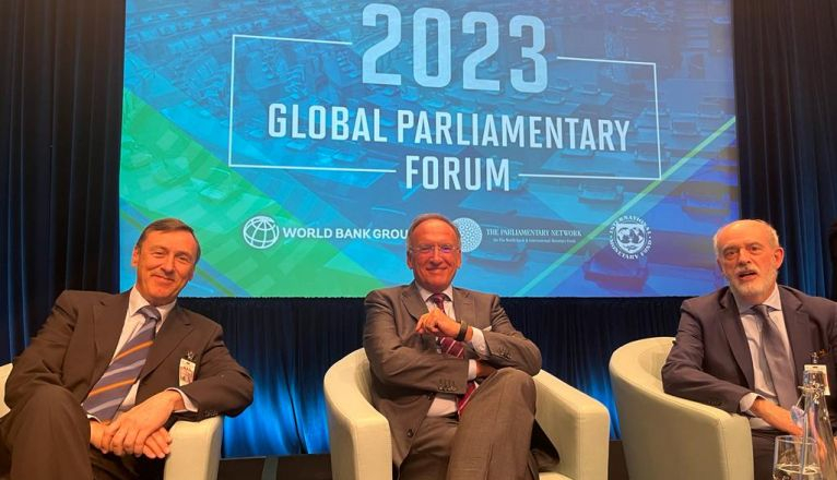 fajardo (2) fajardo (2)