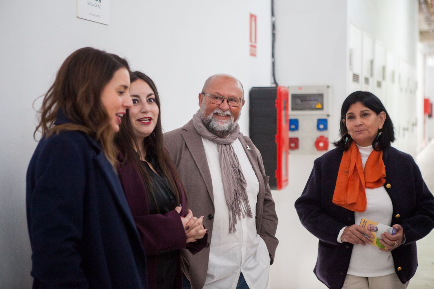 (De izq a der) La Ministra de Igualdad, Irene Montero, la secretaria general de Podemos Canarias, Laura Fuentes, el candidato de Unidas Sí Podemos al Cabildo de Lanzarote, Nicolás Saavedra y la candidata a la alcaldía de Arrecife, Nona Perera