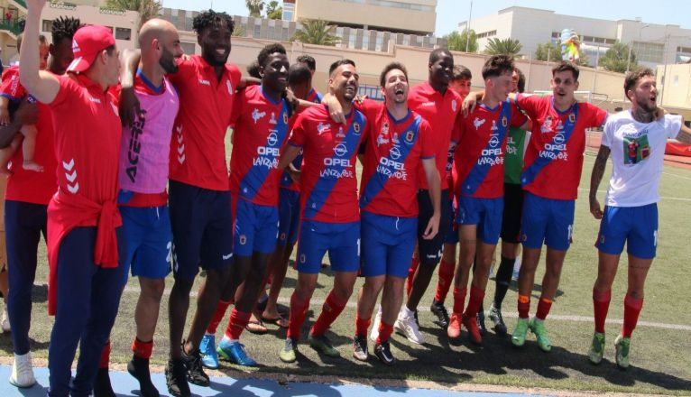 TERCERA. UD LANZAROTE   UD TAMARACEITE (1)