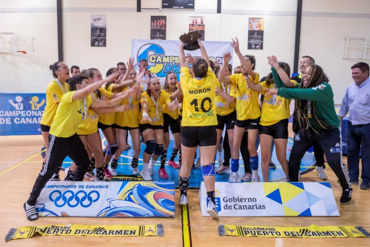 Las cadetes del Puerto del Carmen se proclaman campeonas de Canarias