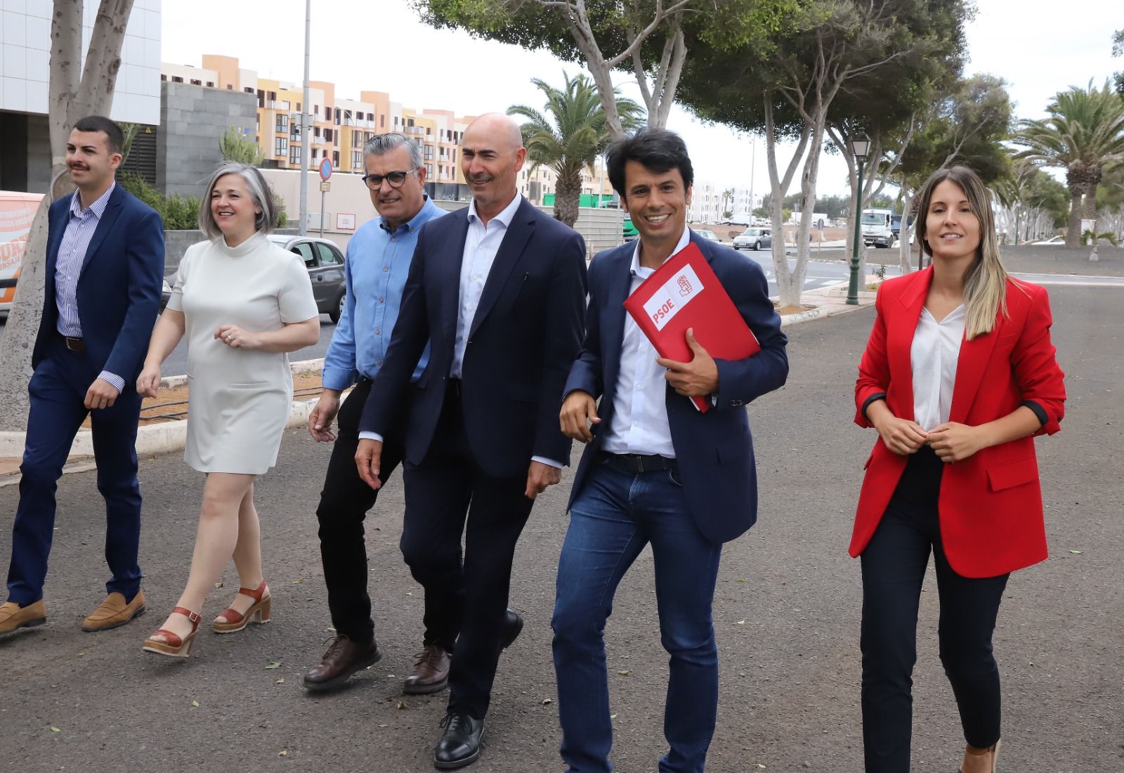 El candidato del PSOE a la alcaldía de Teguise, Marcos Bergaz, ha registrado a los 21 componentes de la plancha que lo acompañará en las próximas elecciones del 28 de mayo