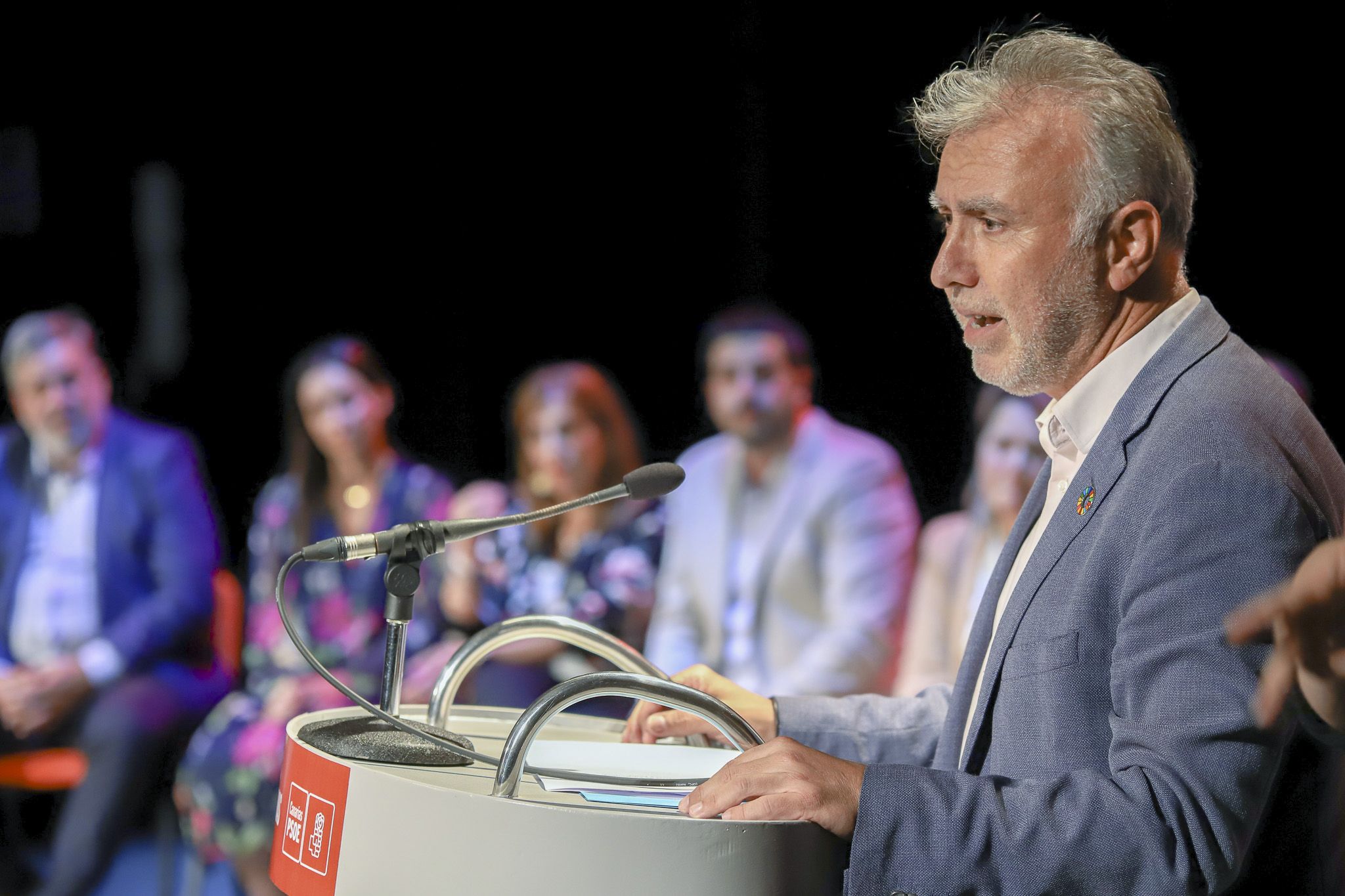 El presidente del Gobierno de Canarias, Ángel Víctor Torres.  EFE / Luis G Morera