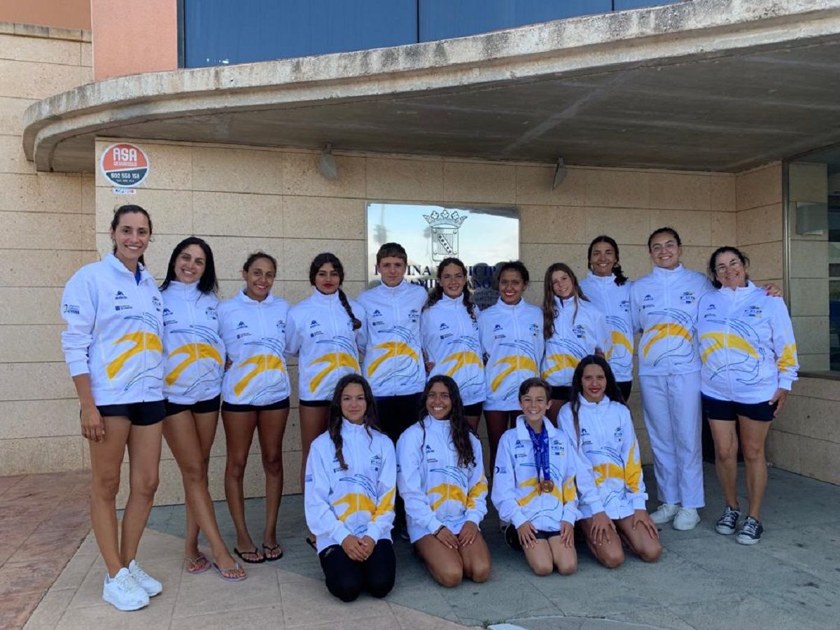 El CD Pingüinos de Arrecife en el I campeonato de Natación artística 