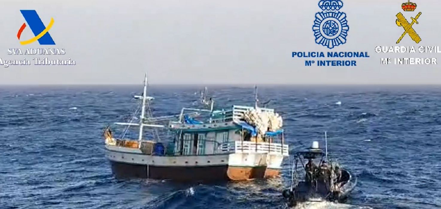 Interceptan al sur de Canarias un pesquero brasileño que transportaba 60 fardos de cocaína (Foto: Policía Nacional)