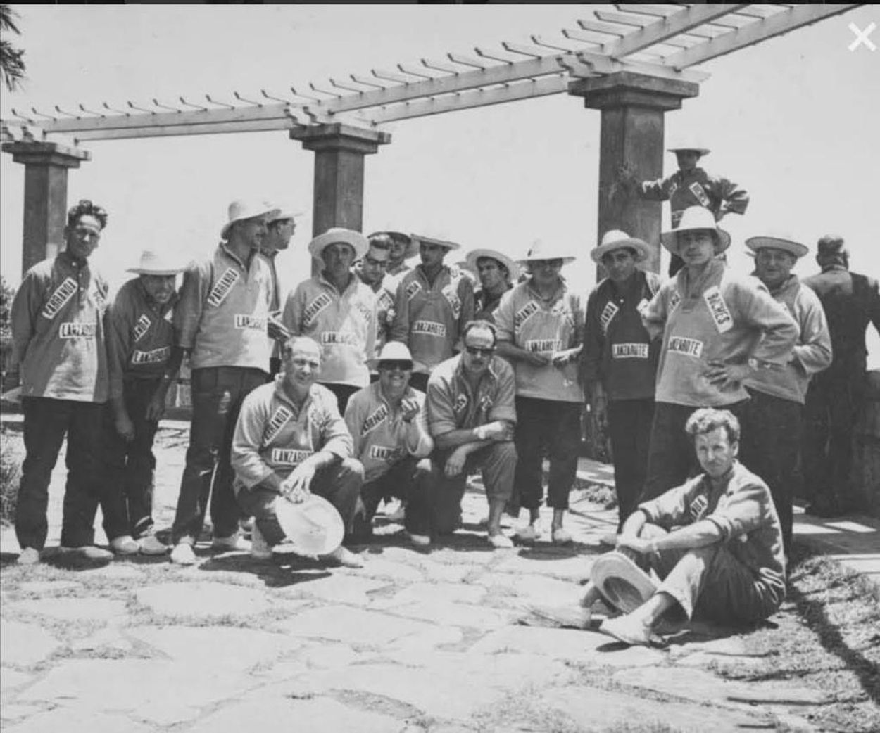 La Parranda Marinera de Los Buches en un viaje a Tenerife en 1964