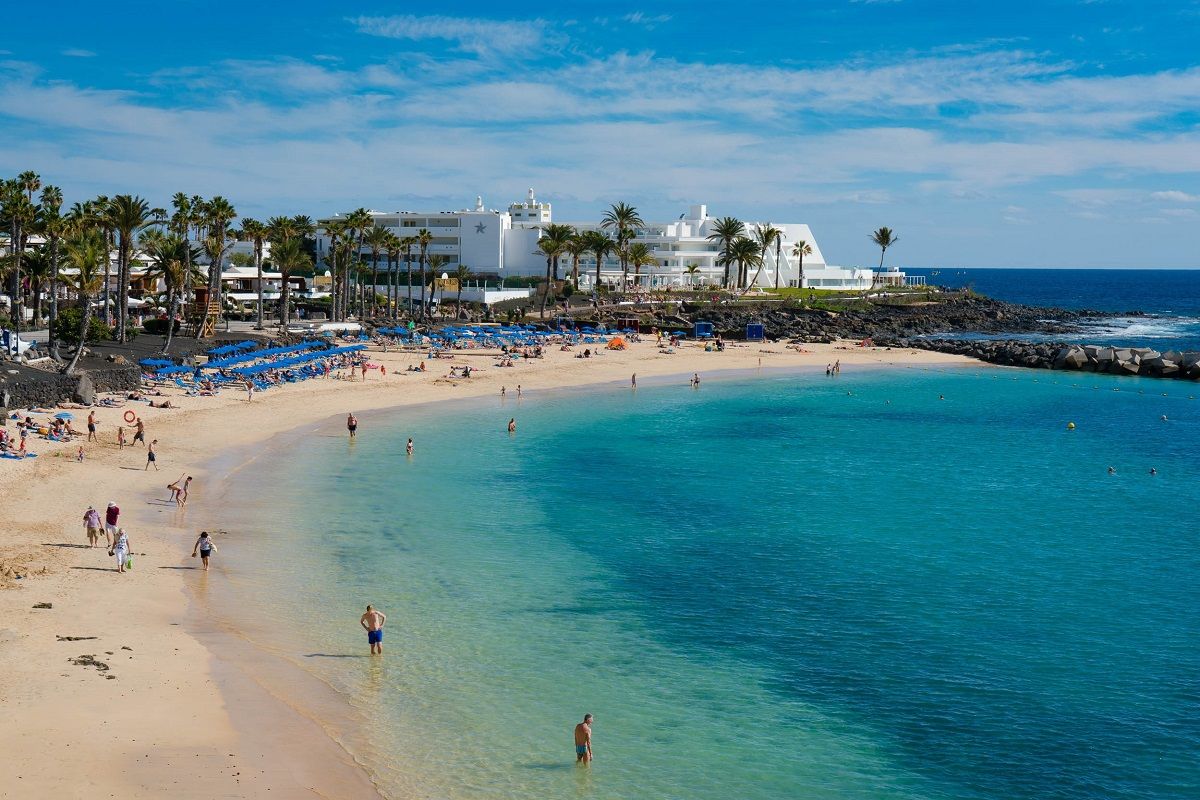 Empresas hoteleras en Playa Blanca