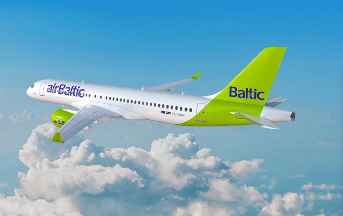 Avión de la aerolínea letona Air Baltic