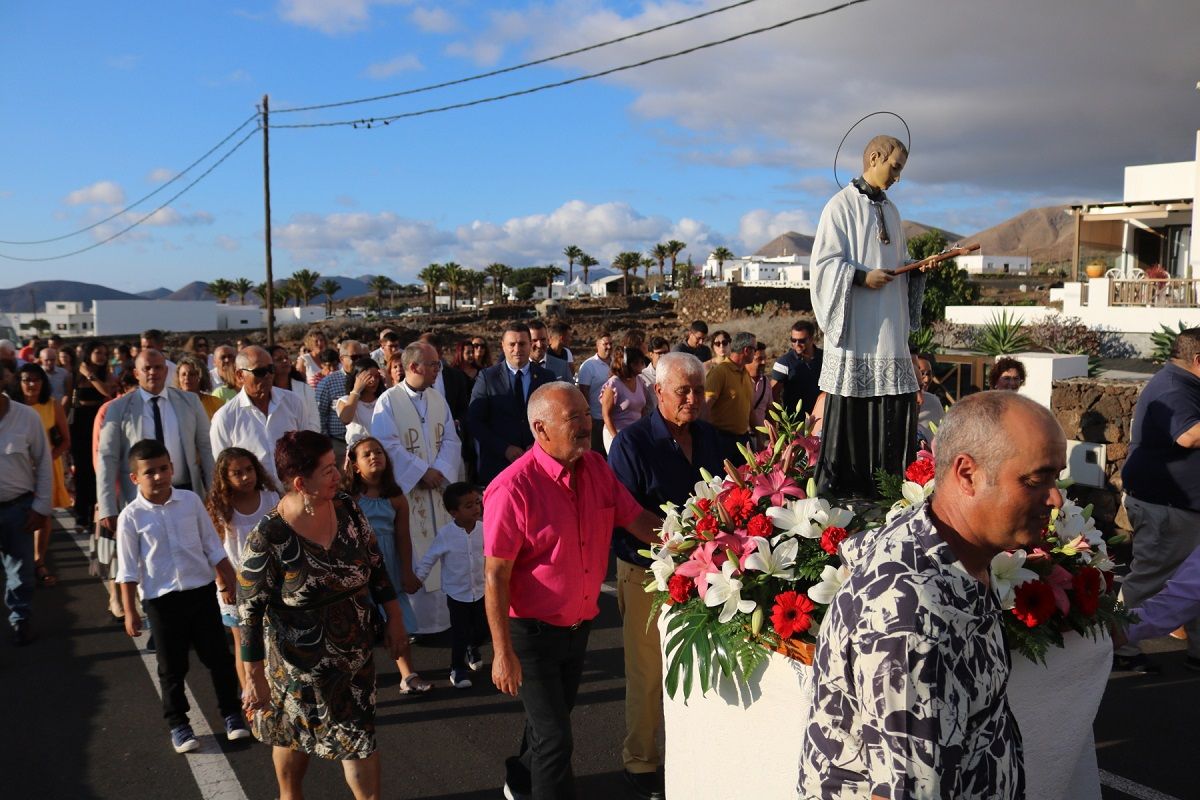  Procesión en Las Breñas en la celebración del día de San Luis Gonzaga