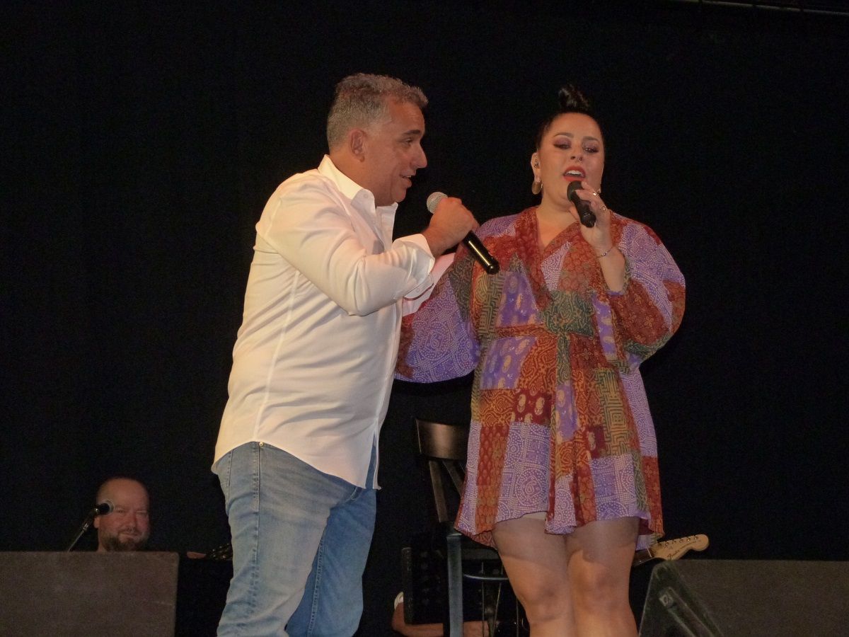 Concierto de "Mano a Mano" en Mácher