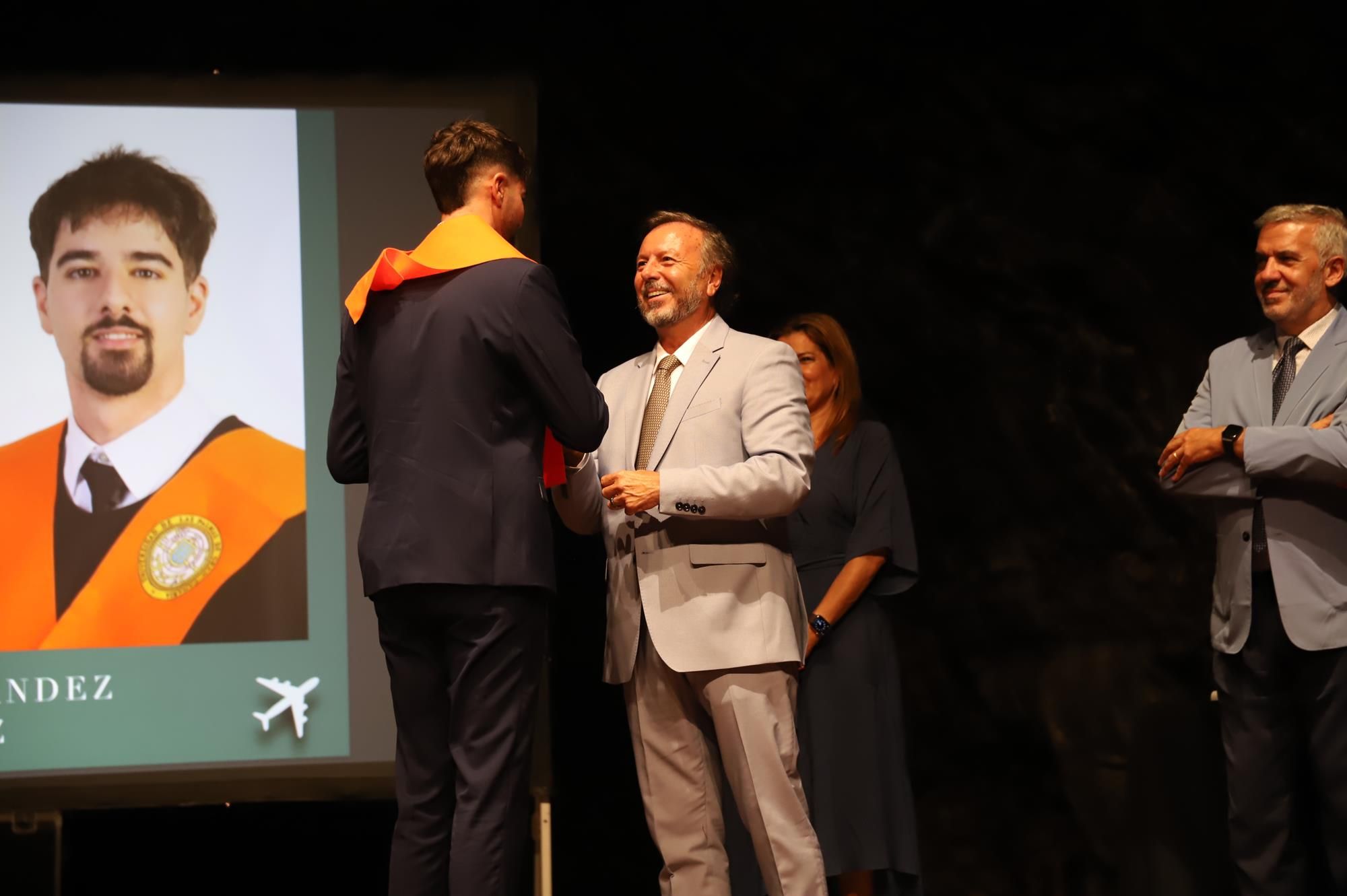 Grado de Turismo 2023 (100)