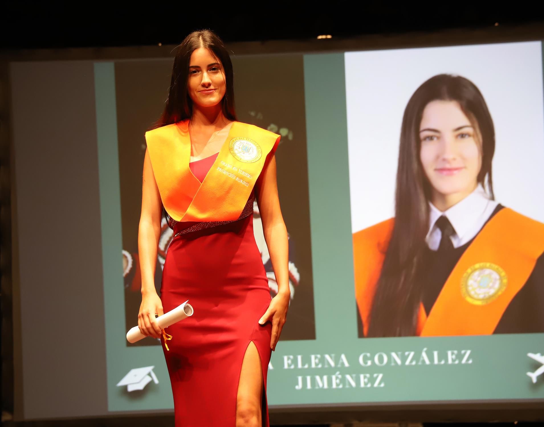 Grado de Turismo 2023 (99)