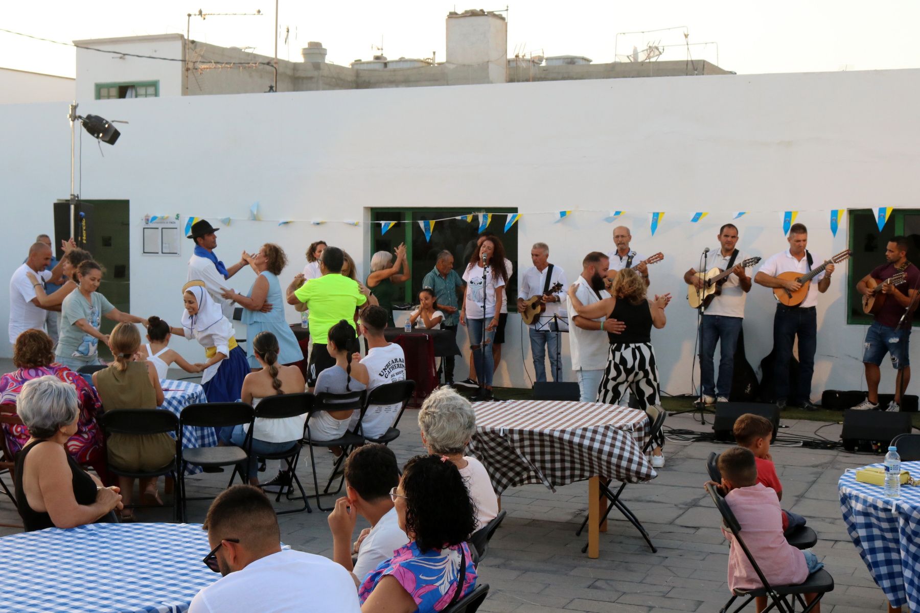 Playa Blanca homenajea a sus pescadores (38)