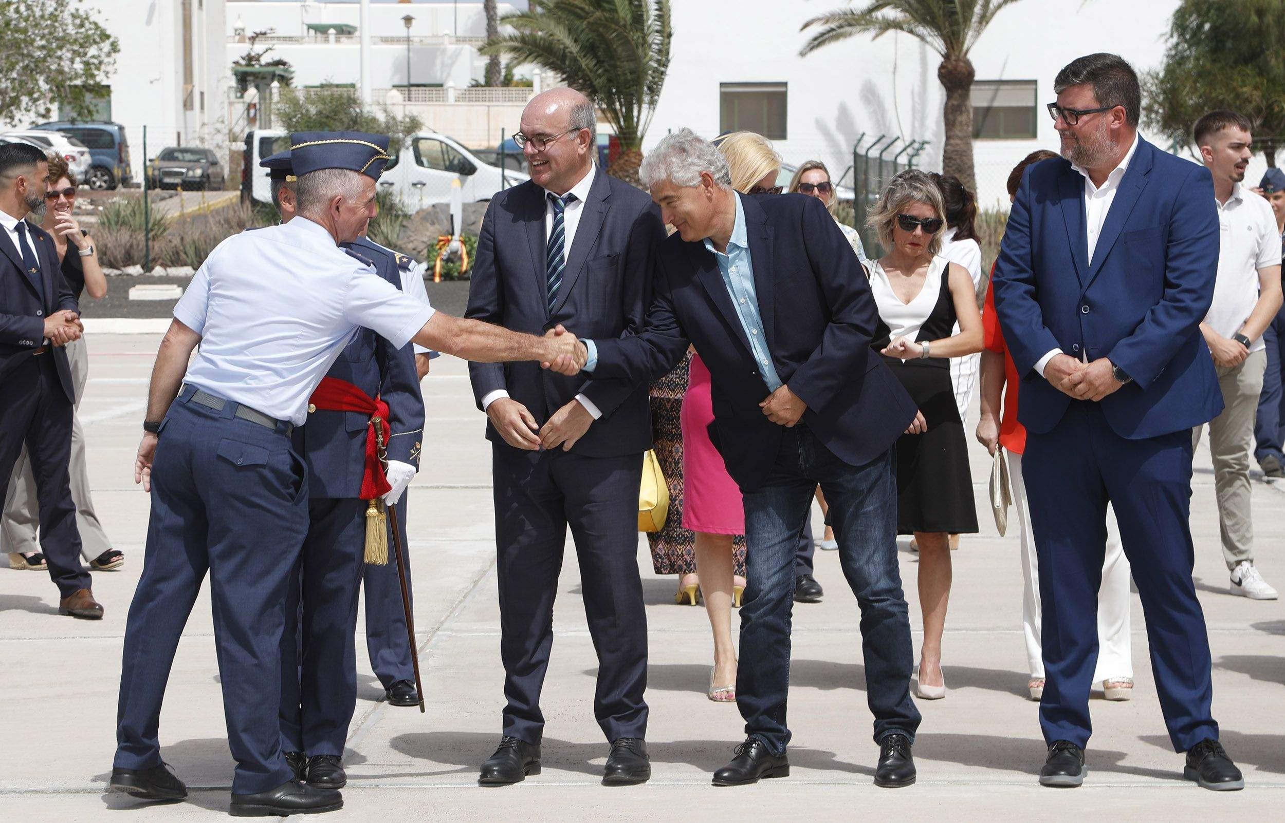 Toma de posesión del nuevo coronel del aeródromo (Foto: José Luis Carrasco) Toma de posesión del nuevo coronel del aeródromo (Foto: José Luis Carrasco)