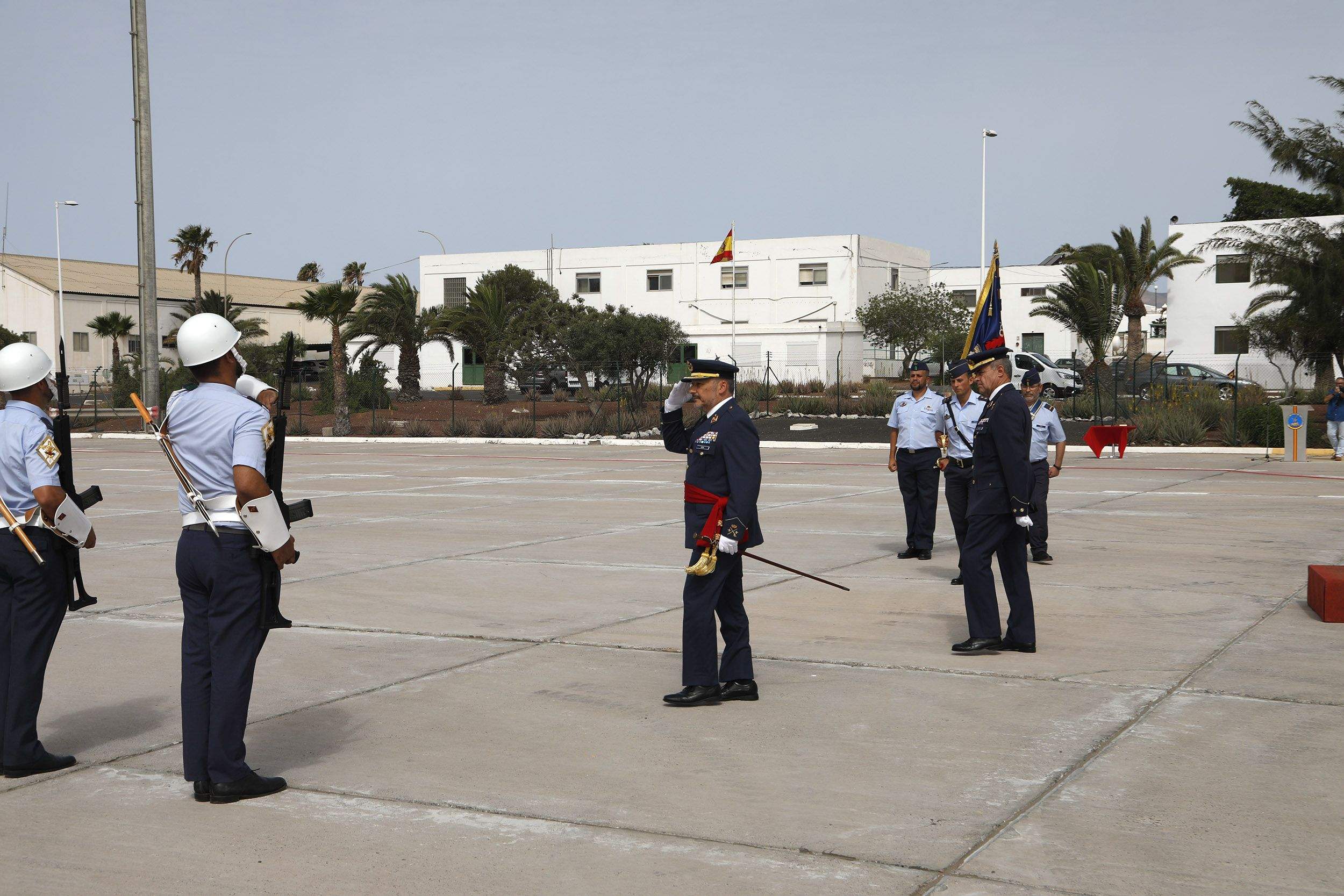 Toma de posesión del nuevo coronel del aeródromo (Foto: José Luis Carrasco) Toma de posesión del nuevo coronel del aeródromo (Foto: José Luis Carrasco)