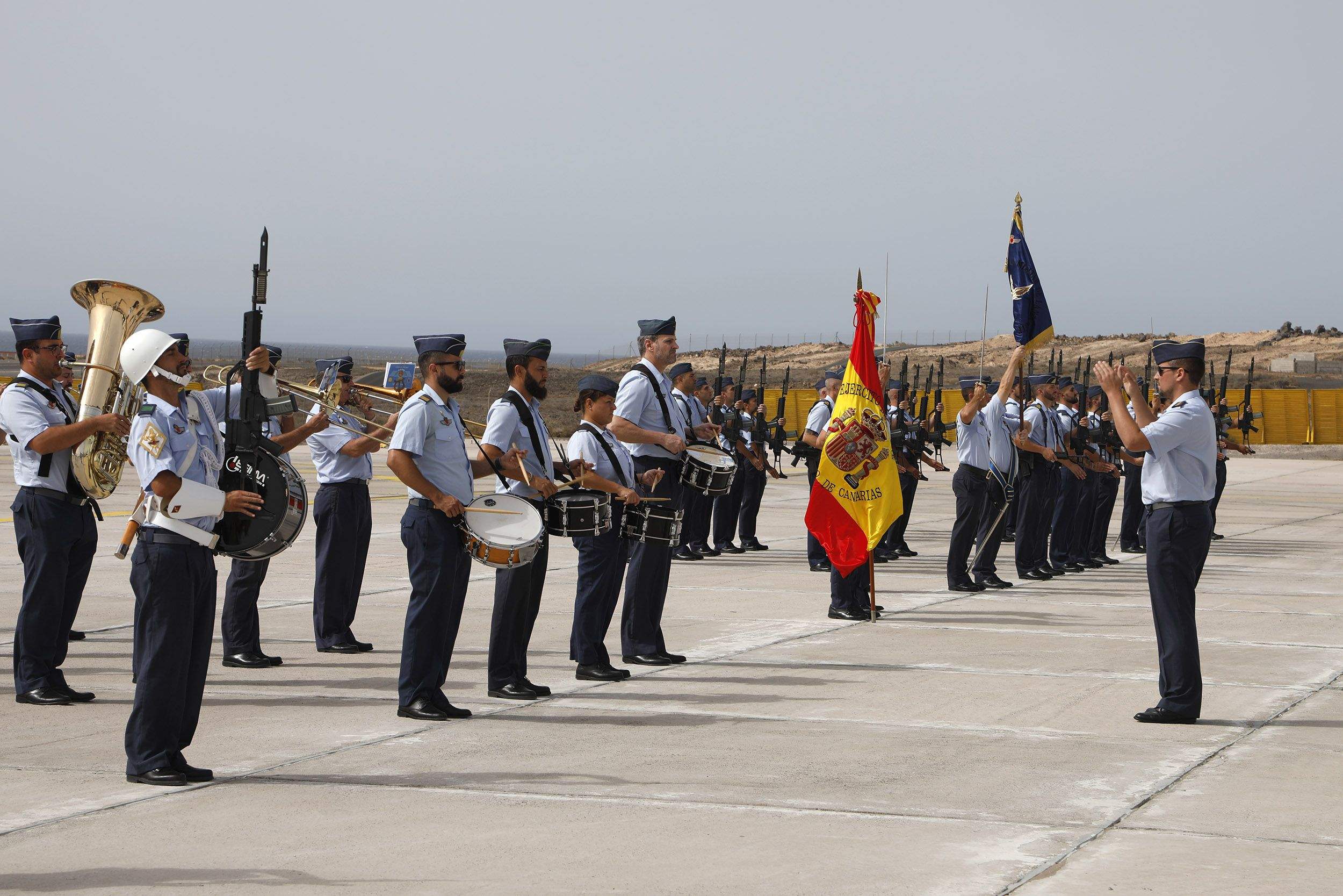 Toma de posesión del nuevo coronel del aeródromo (Foto: José Luis Carrasco) Toma de posesión del nuevo coronel del aeródromo (Foto: José Luis Carrasco)