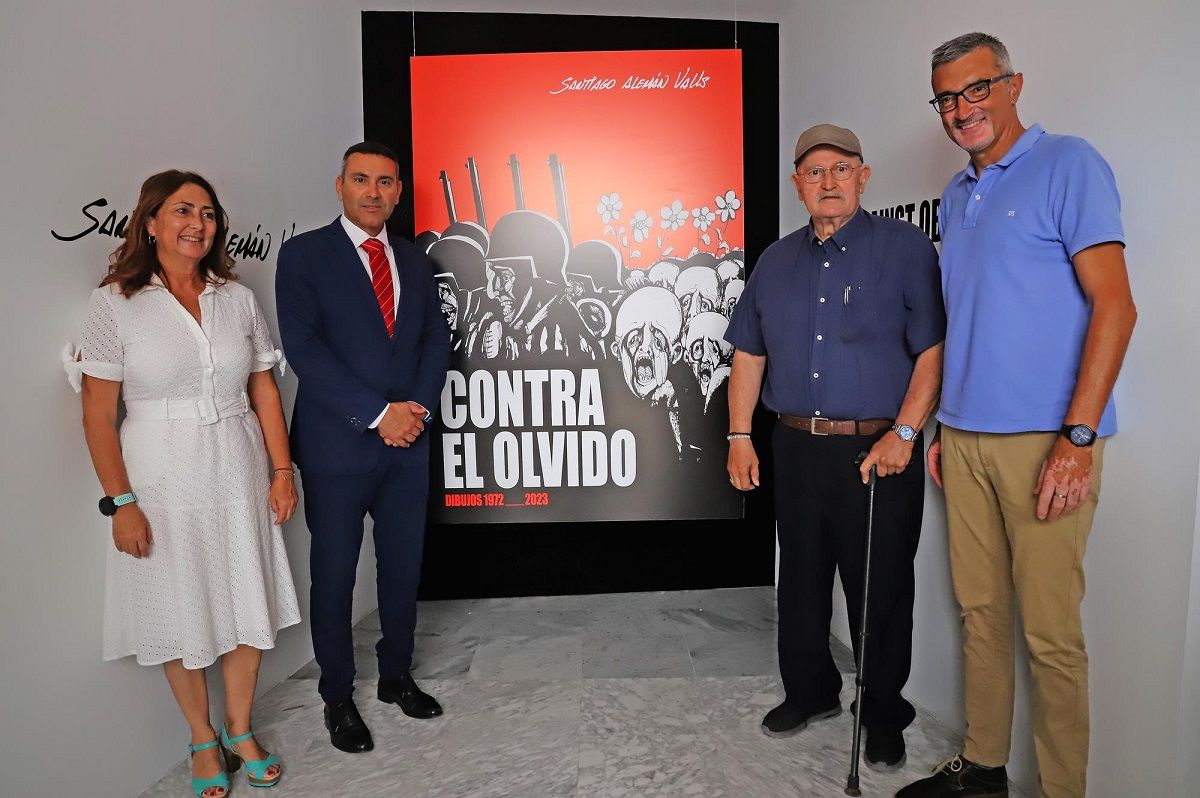 Santiago Alemán Valls en la inauguración de la exposición ‘Contra el olvido’ el pasado 13 de julio