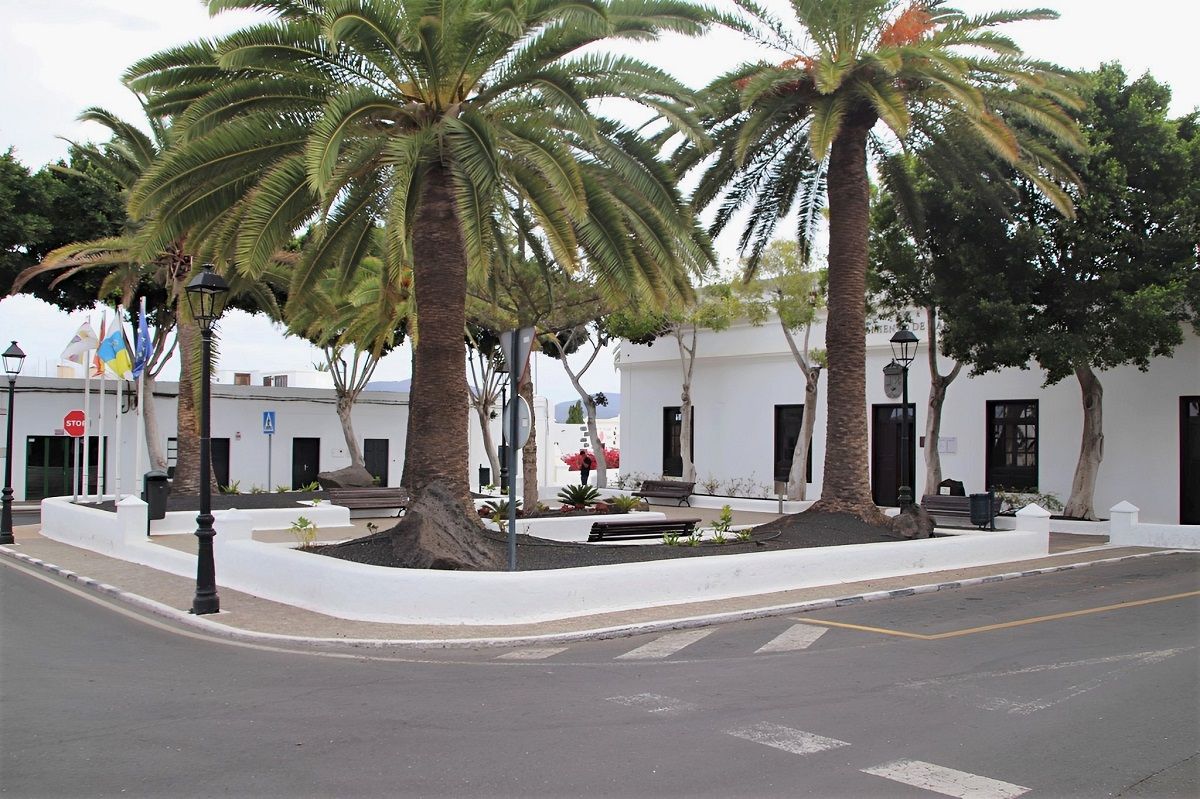 Fachada del Ayuntamiento de Yaiza