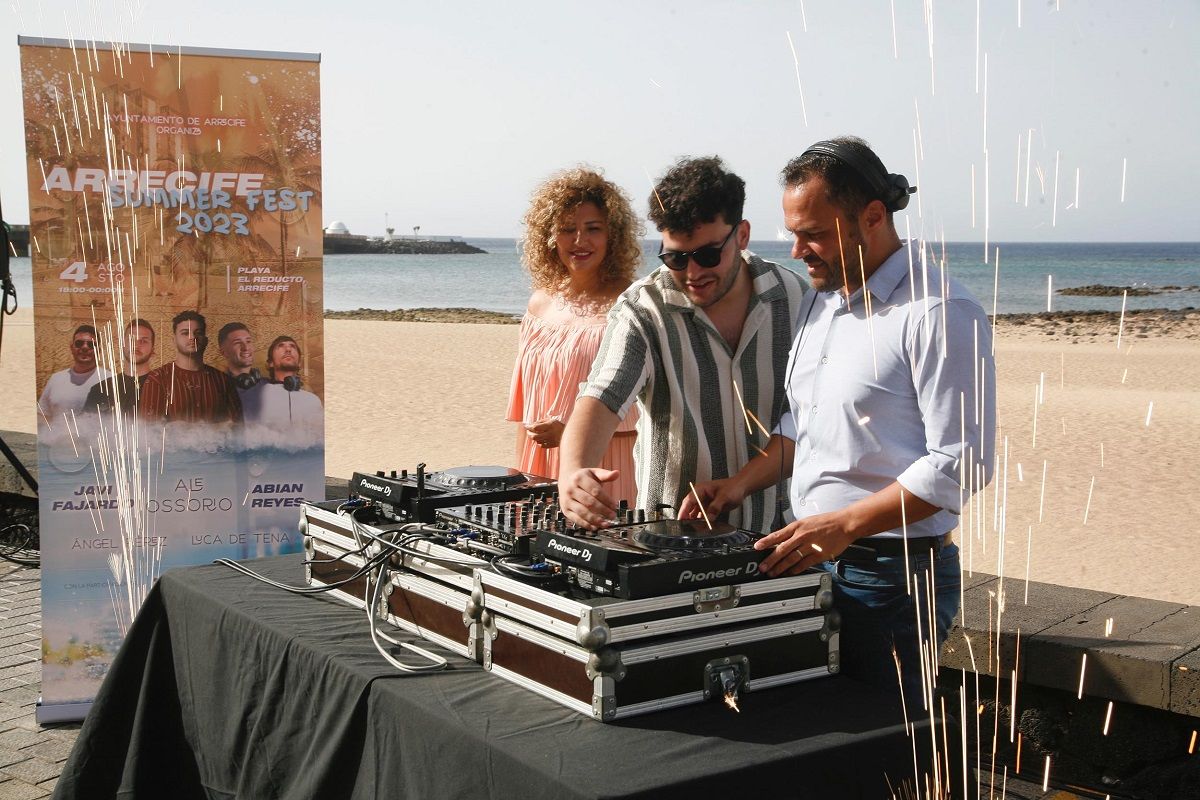 Yonathan de León en la presentación del 'Arrecife Summer Fest' (Foto: José Luis Carrasco)