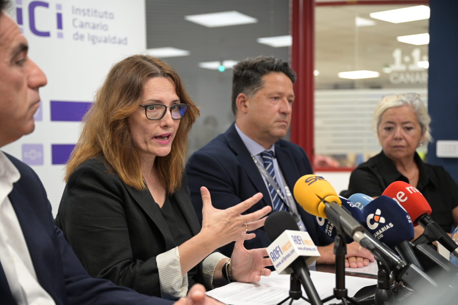 Candelaria Delgado, consejera de Bienestar Social, Igualdad, Juventud, Infancia y Familias, durante la rueda de prensa