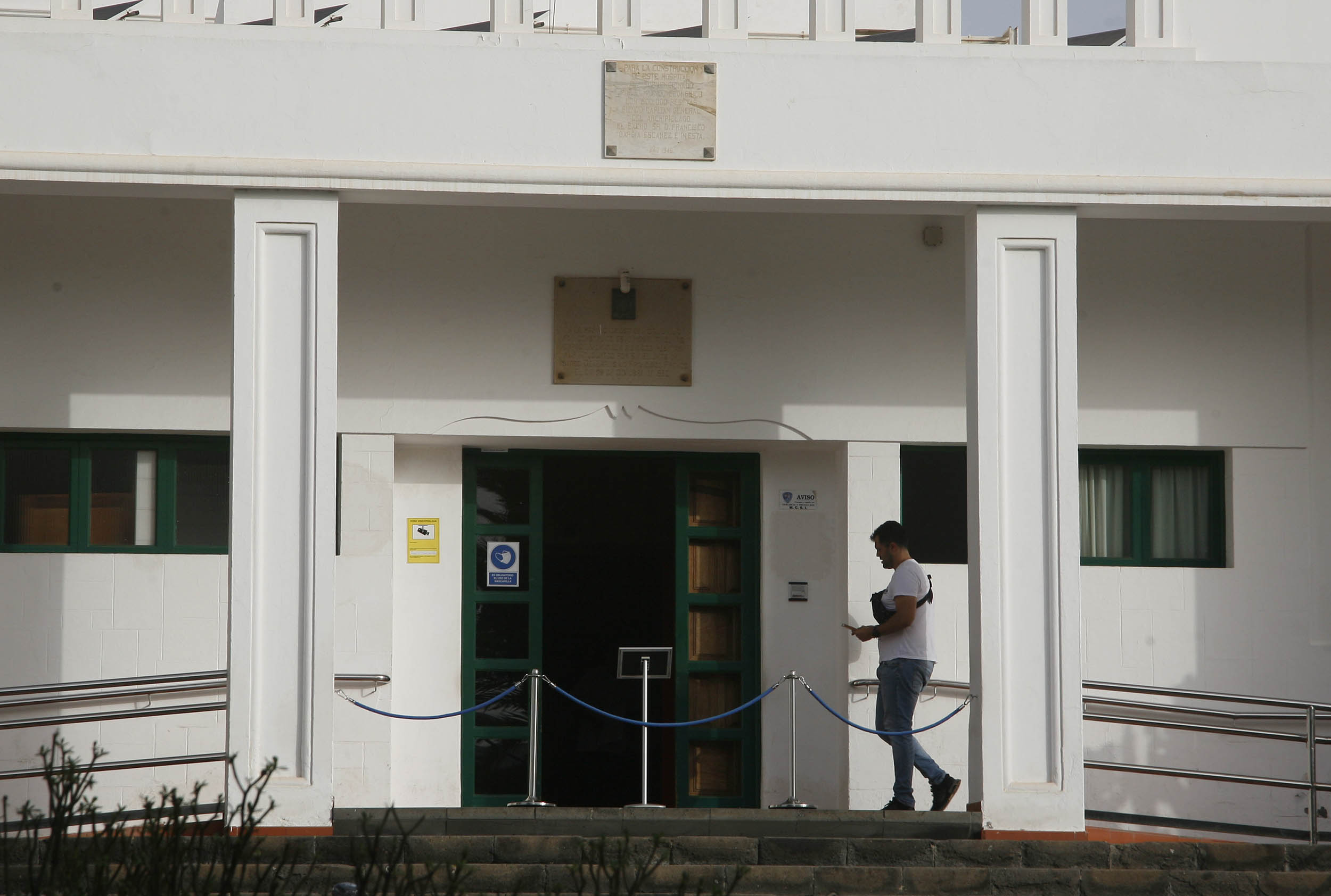 Vestigios franquistas en el Hospital Insular de Arrecife. Foto: José Luis Carrasco.