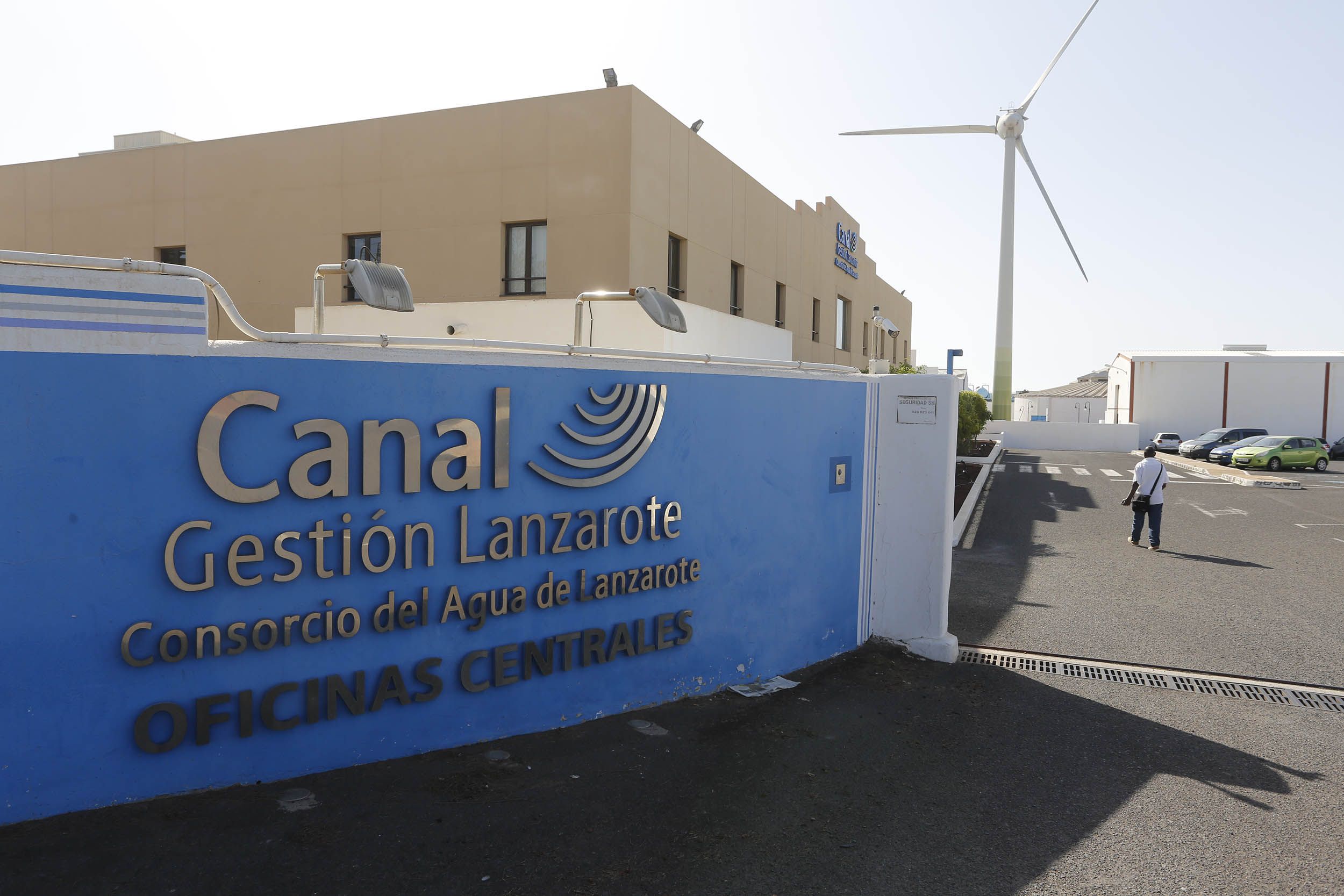 Oficina central de Canal Gestión, empresa encargada de la gestión del agua en Lanzarote. Foto: José Luis Carrasco.