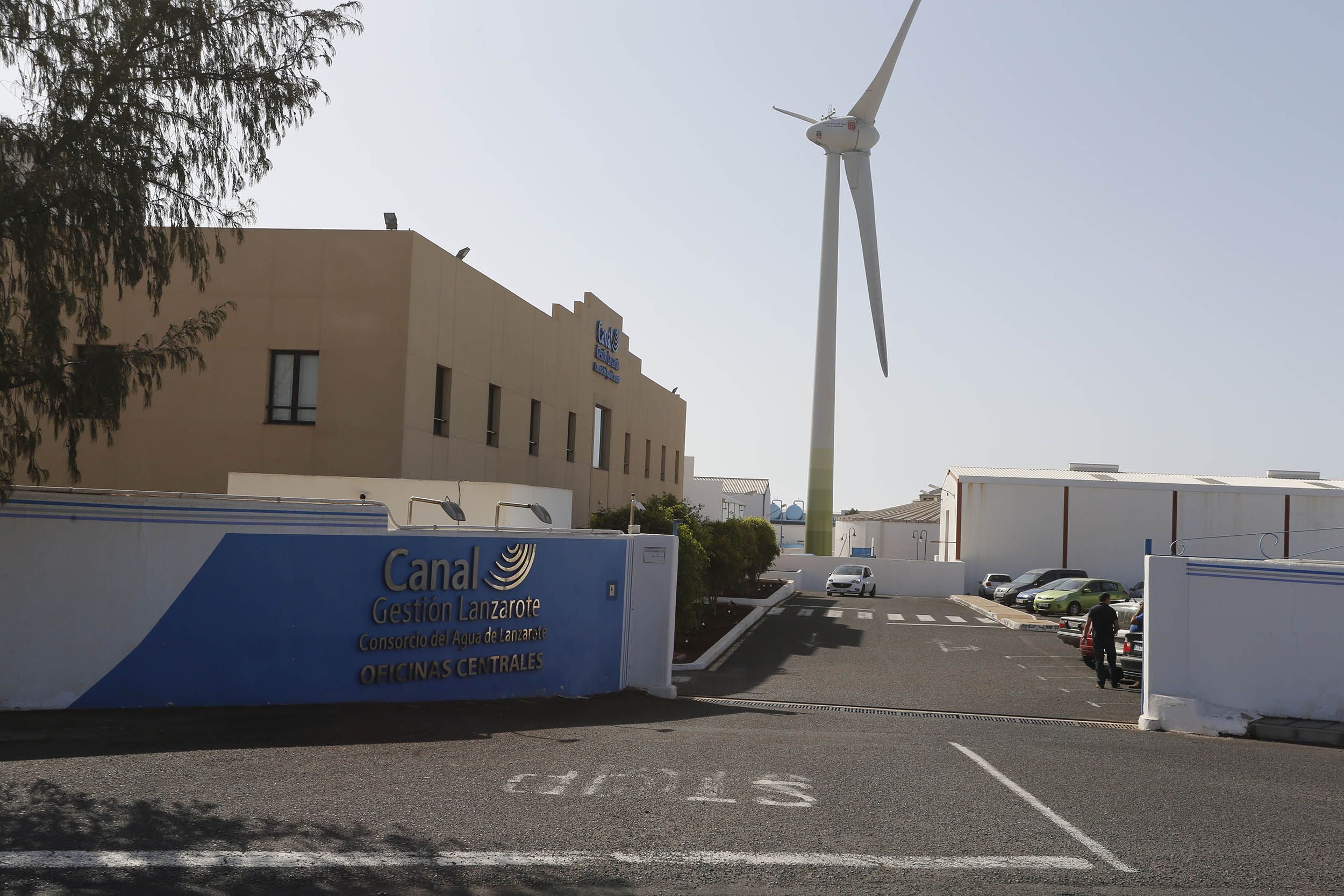 Oficina central de Canal Gestión, empresa encargada de la gestión del agua en Lanzarote. Foto: José Luis Carrasco.