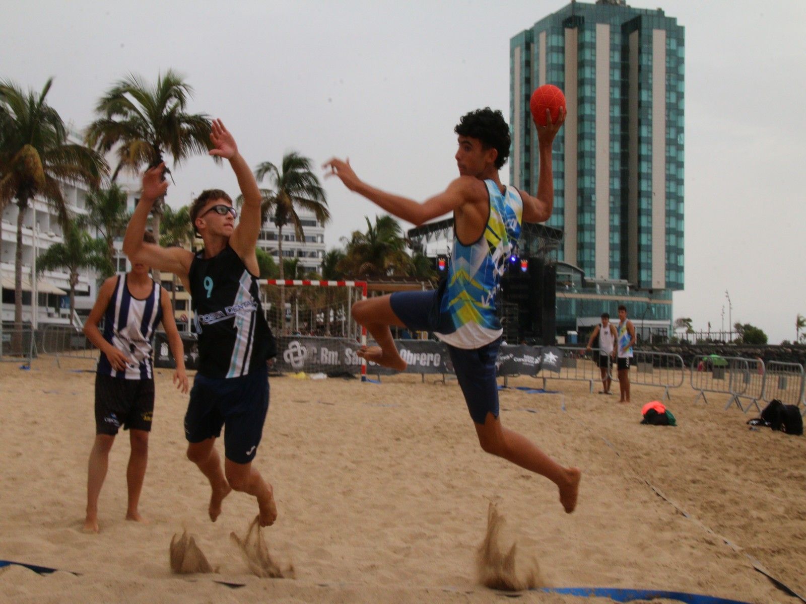 TORNEO DE BALONMANO PLAYA CIUDAD DE ARRECIFE 2023 (10) TORNEO DE BALONMANO PLAYA CIUDAD DE ARRECIFE 2023 (10)