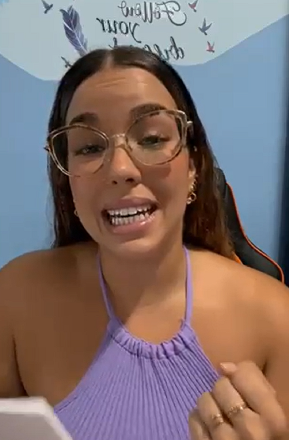 Sara Hernández y su canción 'Fuerza Tenerife'