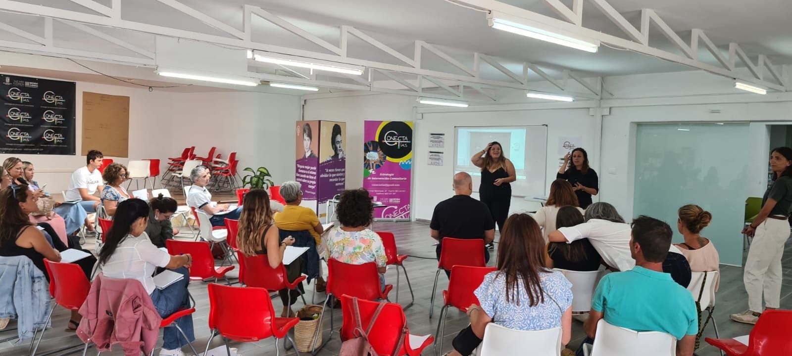 Asociaciones que desarrollan su actividad comunitaria de diferentes proyectos de atención social, cultural y sociosanitaria
