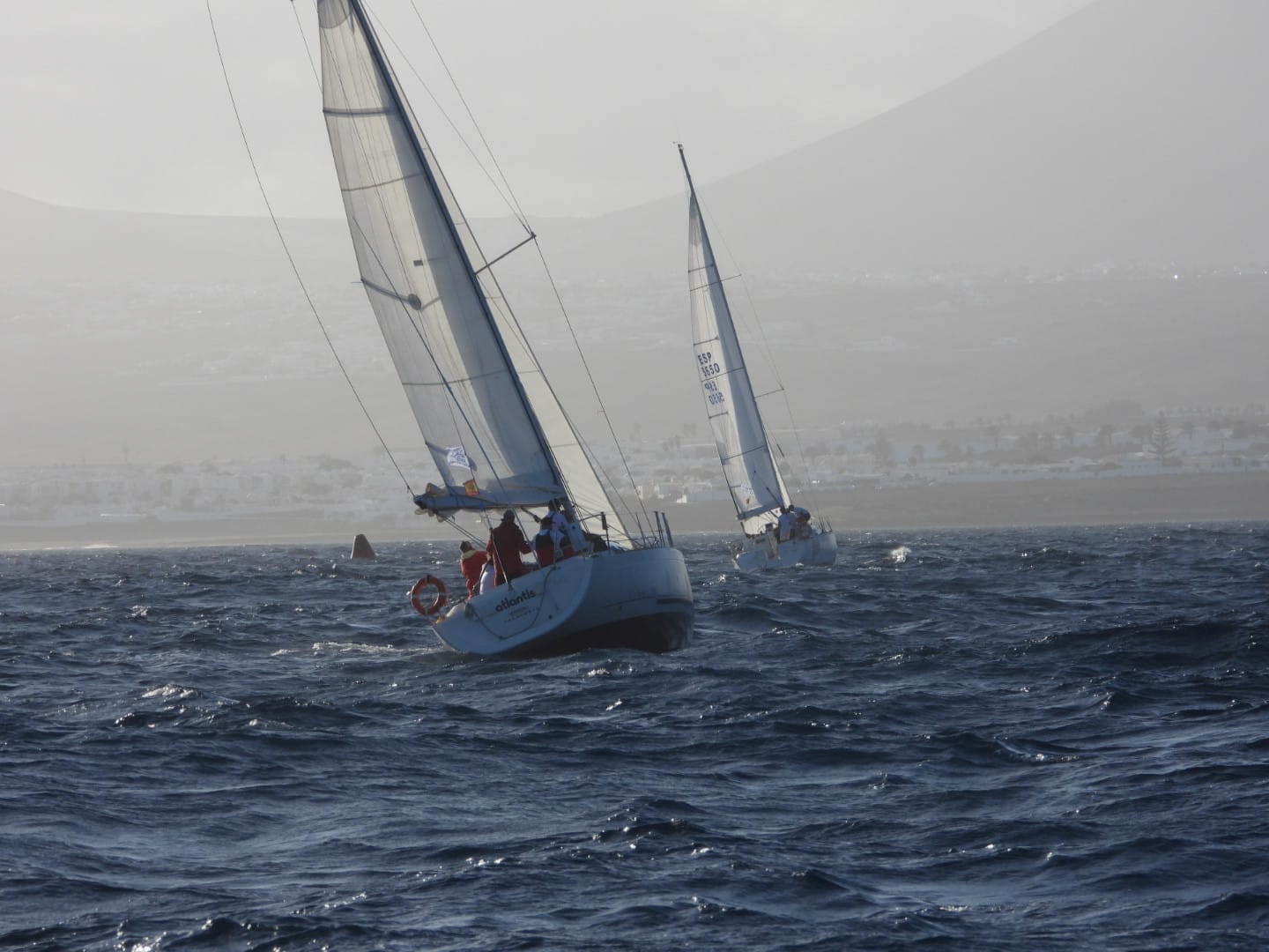 Salida de la VII Regata de Arrecife a Agadir Salida de la VII Regata de Arrecife a Agadir