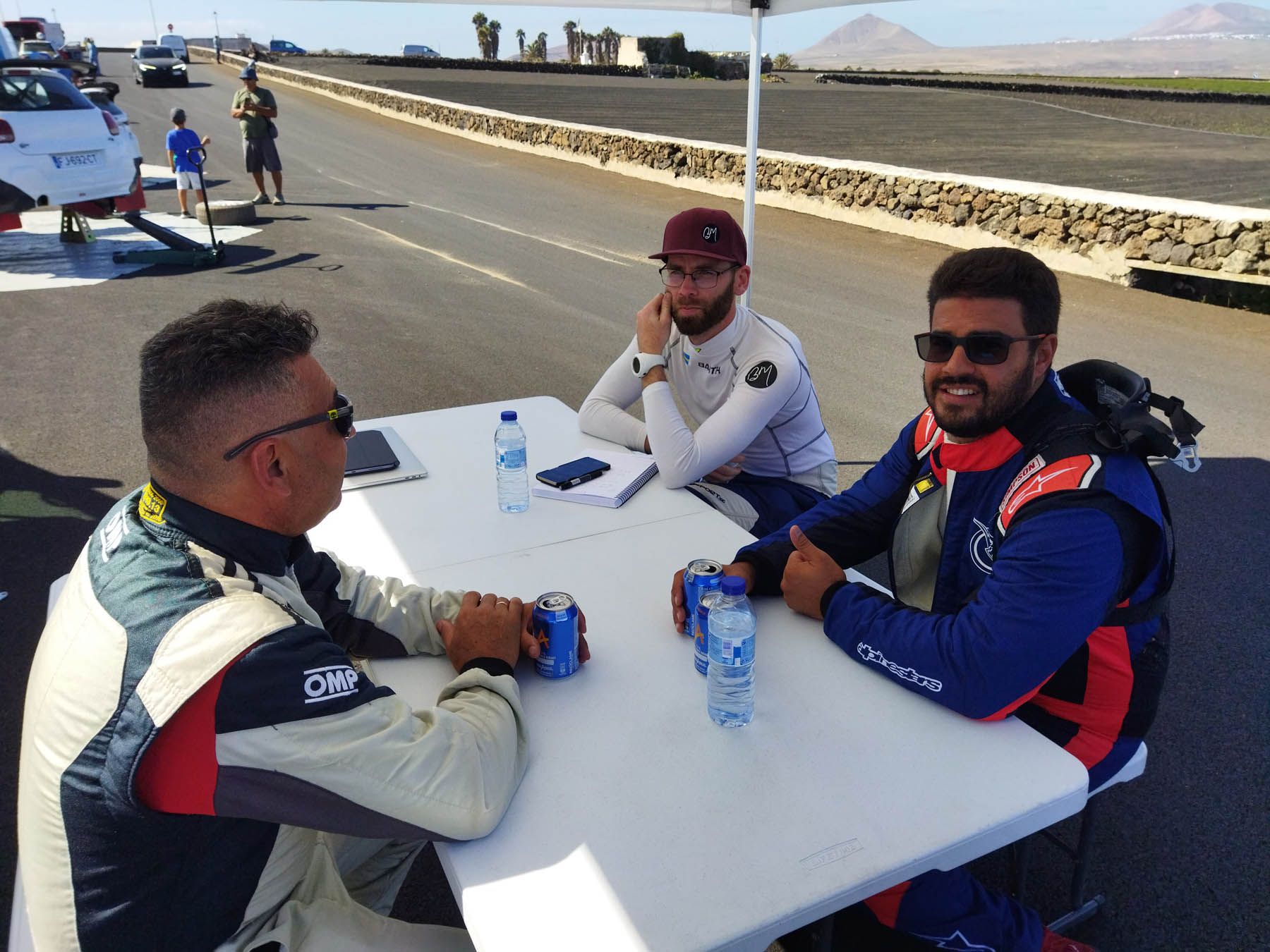 Alejandro y Miguel A. Rguez con Patrik Barth Alejandro y Miguel A. Rguez con Patrik Barth