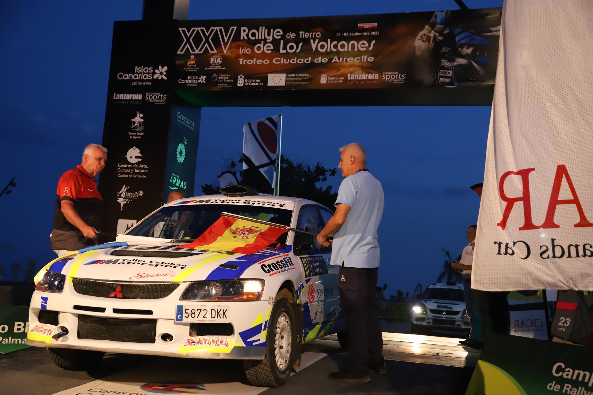 Ceremonia de salida XXV Rallye de Tierra Isla de Los Volcanes – Ciudad de Arrecife Ceremonia de salida XXV Rallye de Tierra Isla de Los Volcanes – Ciudad de Arrecife