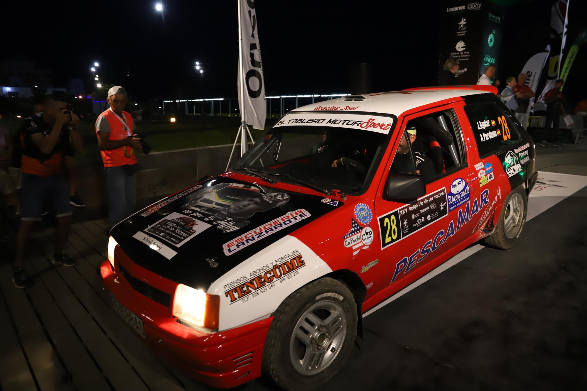 Ceremonia de salida XXV Rallye de Tierra Isla de Los Volcanes – Ciudad de Arrecife Ceremonia de salida XXV Rallye de Tierra Isla de Los Volcanes – Ciudad de Arrecife