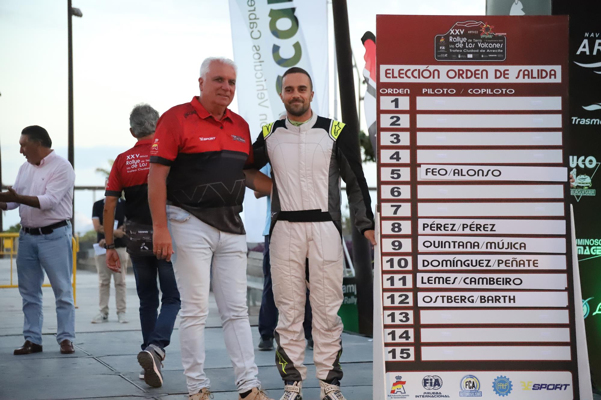 Ceremonia de salida XXV Rallye de Tierra Isla de Los Volcanes – Ciudad de Arrecife Ceremonia de salida XXV Rallye de Tierra Isla de Los Volcanes – Ciudad de Arrecife