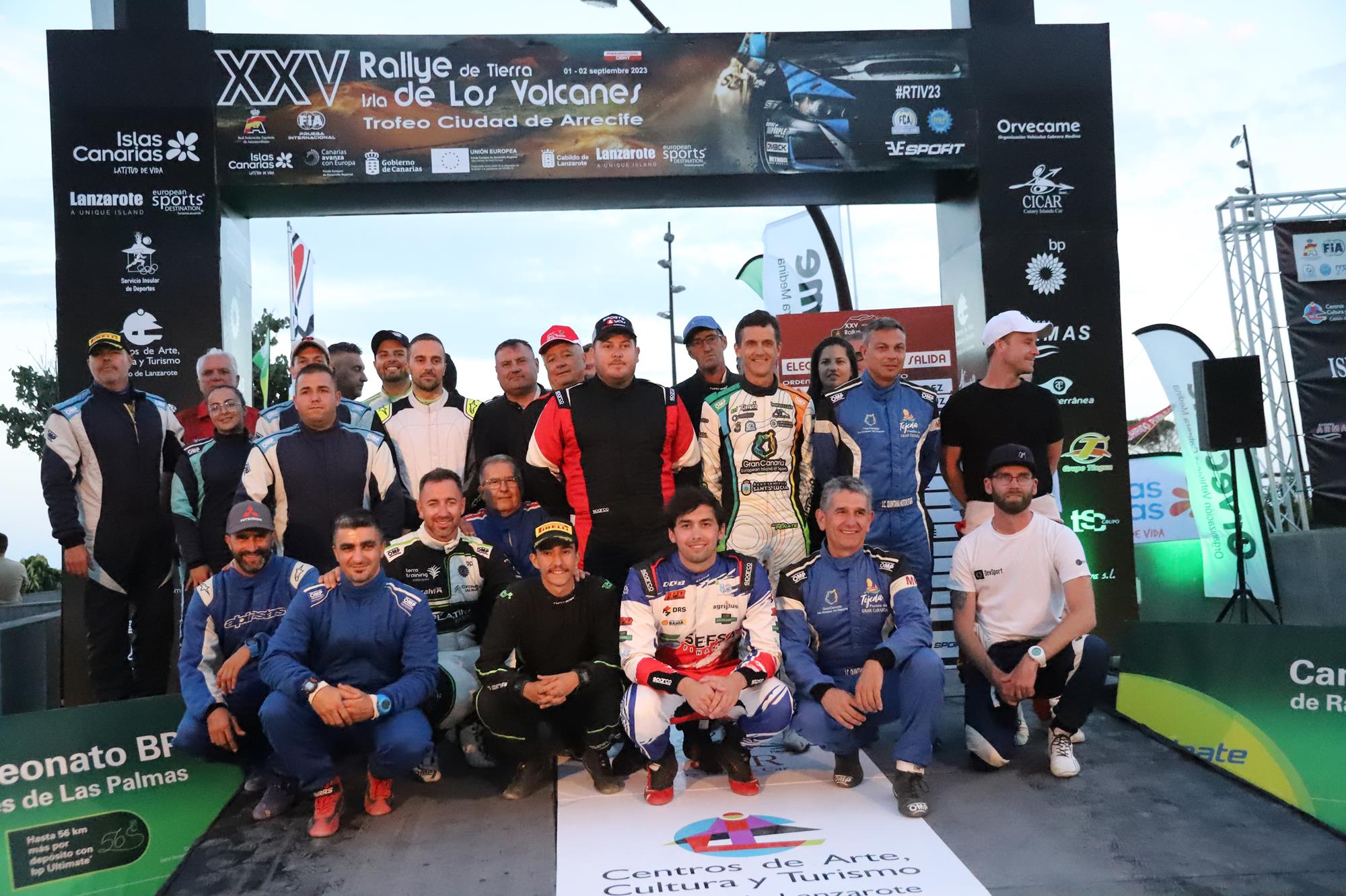 Ceremonia de salida XXV Rallye de Tierra Isla de Los Volcanes – Ciudad de Arrecife Ceremonia de salida XXV Rallye de Tierra Isla de Los Volcanes – Ciudad de Arrecife