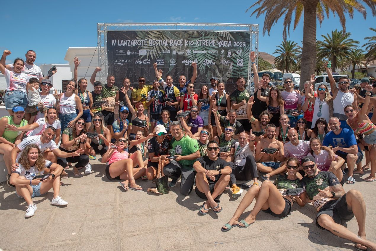 Los ganadores de todas las categorías de la IV edición de la Bestial Race Lanzarote tras la entrega de premios Alby Martín (1)