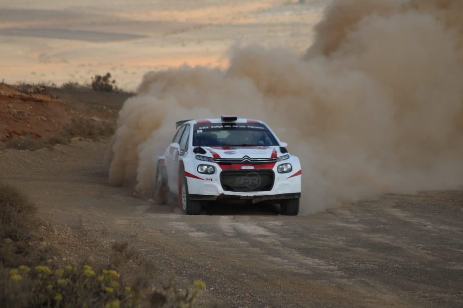 XXV Rallye Tierra Isla de los Volcanes XXV Rallye Tierra Isla de los Volcanes