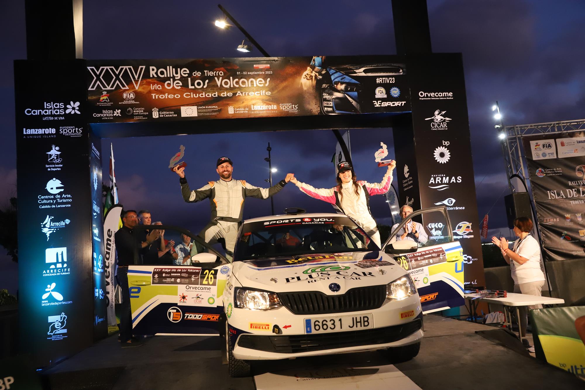 Entrega de trofeos del XXV Rallye Tierra isla de los Volcanes Entrega de trofeos del XXV Rallye Tierra isla de los Volcanes