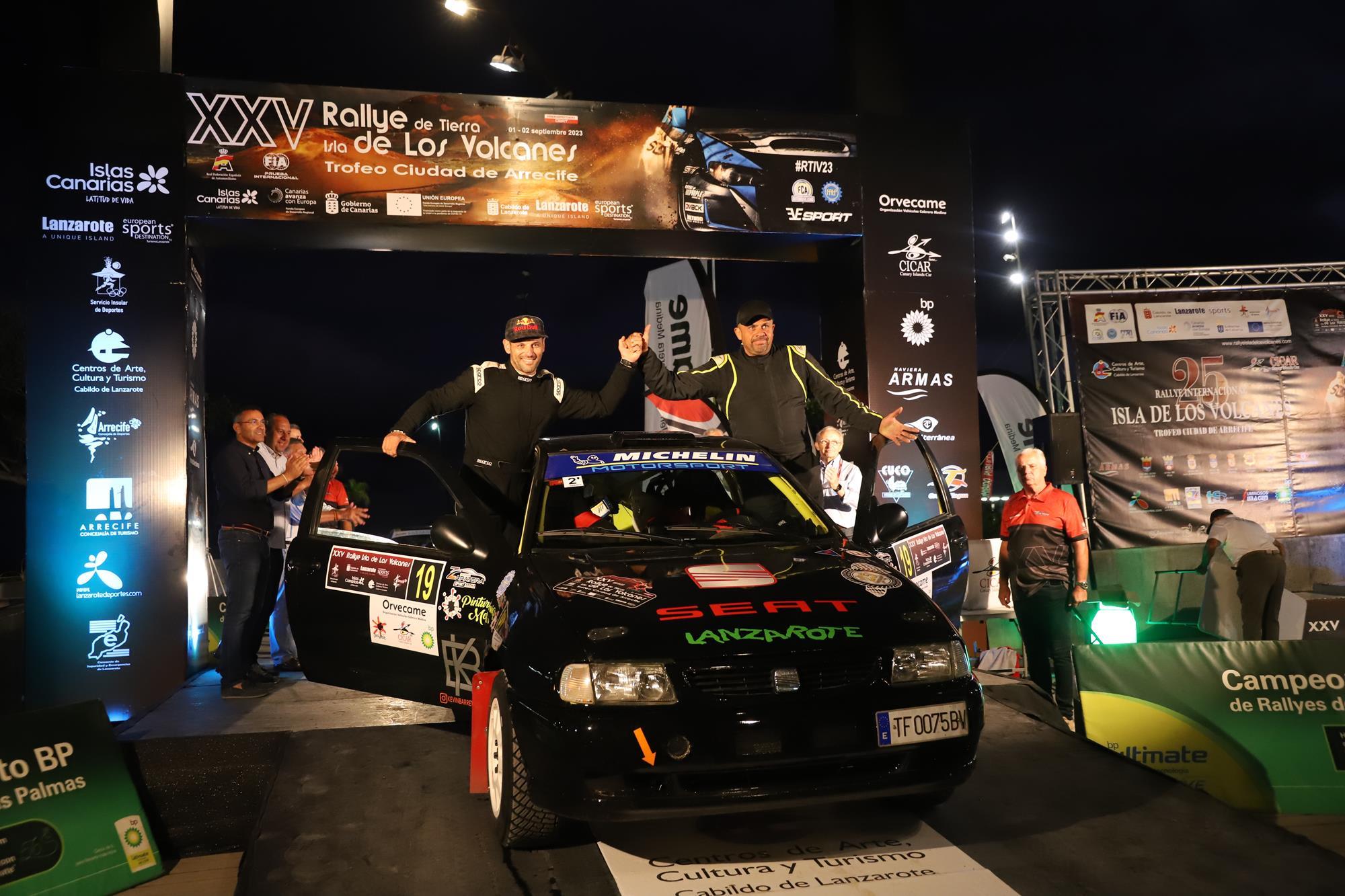 Entrega de trofeos del XXV Rallye Tierra isla de los Volcanes Entrega de trofeos del XXV Rallye Tierra isla de los Volcanes