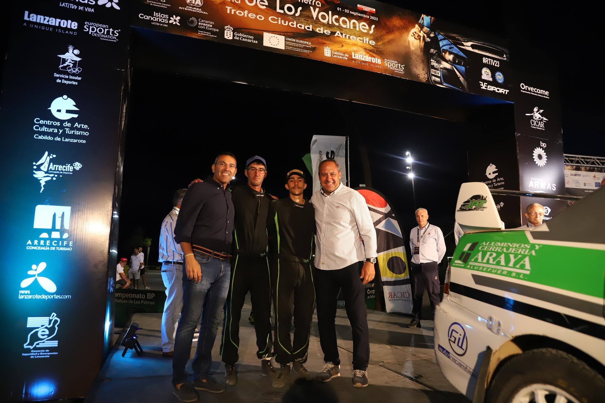 Entrega de trofeos del XXV Rallye Tierra isla de los Volcanes Entrega de trofeos del XXV Rallye Tierra isla de los Volcanes