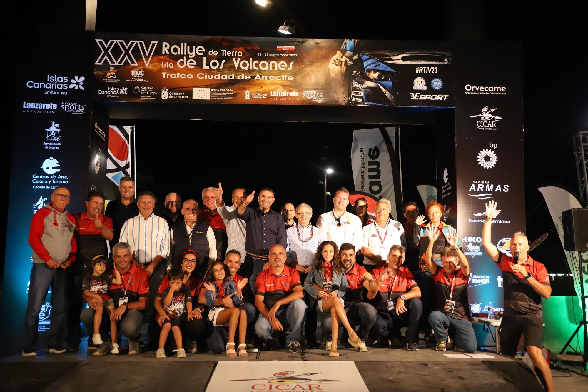 Entrega de trofeos del XXV Rallye Tierra isla de los Volcanes Entrega de trofeos del XXV Rallye Tierra isla de los Volcanes