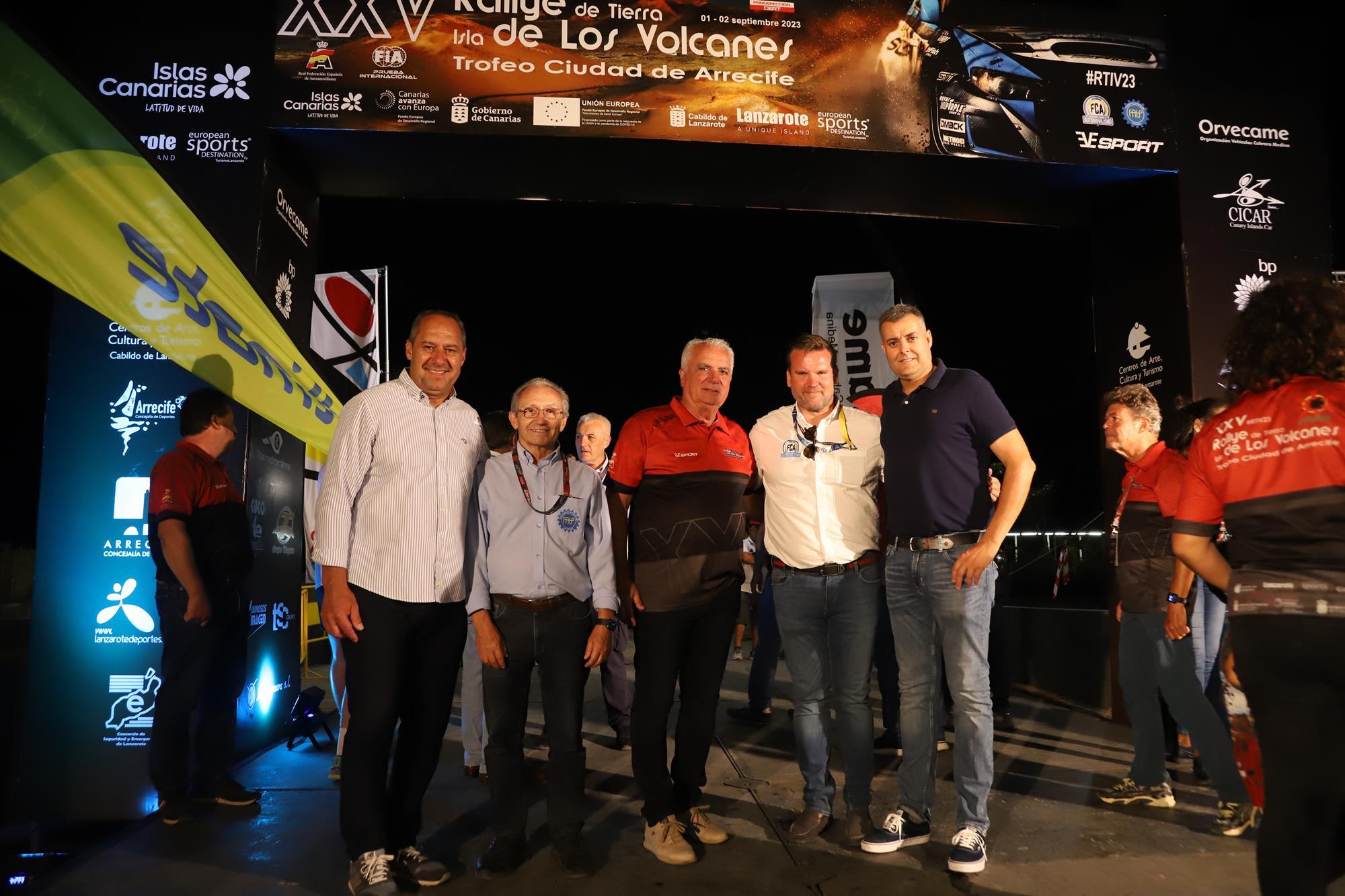 Entrega de trofeos del XXV Rallye Tierra isla de los Volcanes Entrega de trofeos del XXV Rallye Tierra isla de los Volcanes