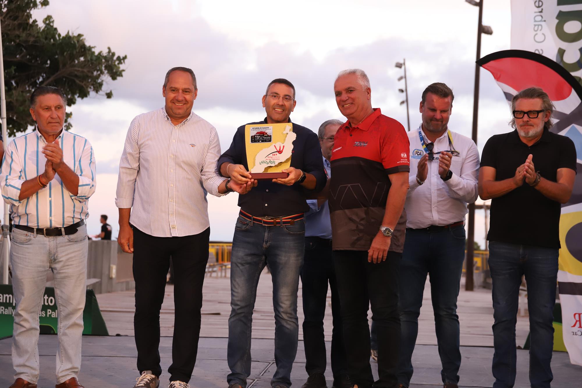 Entrega de trofeos del XXV Rallye Tierra isla de los Volcanes Entrega de trofeos del XXV Rallye Tierra isla de los Volcanes
