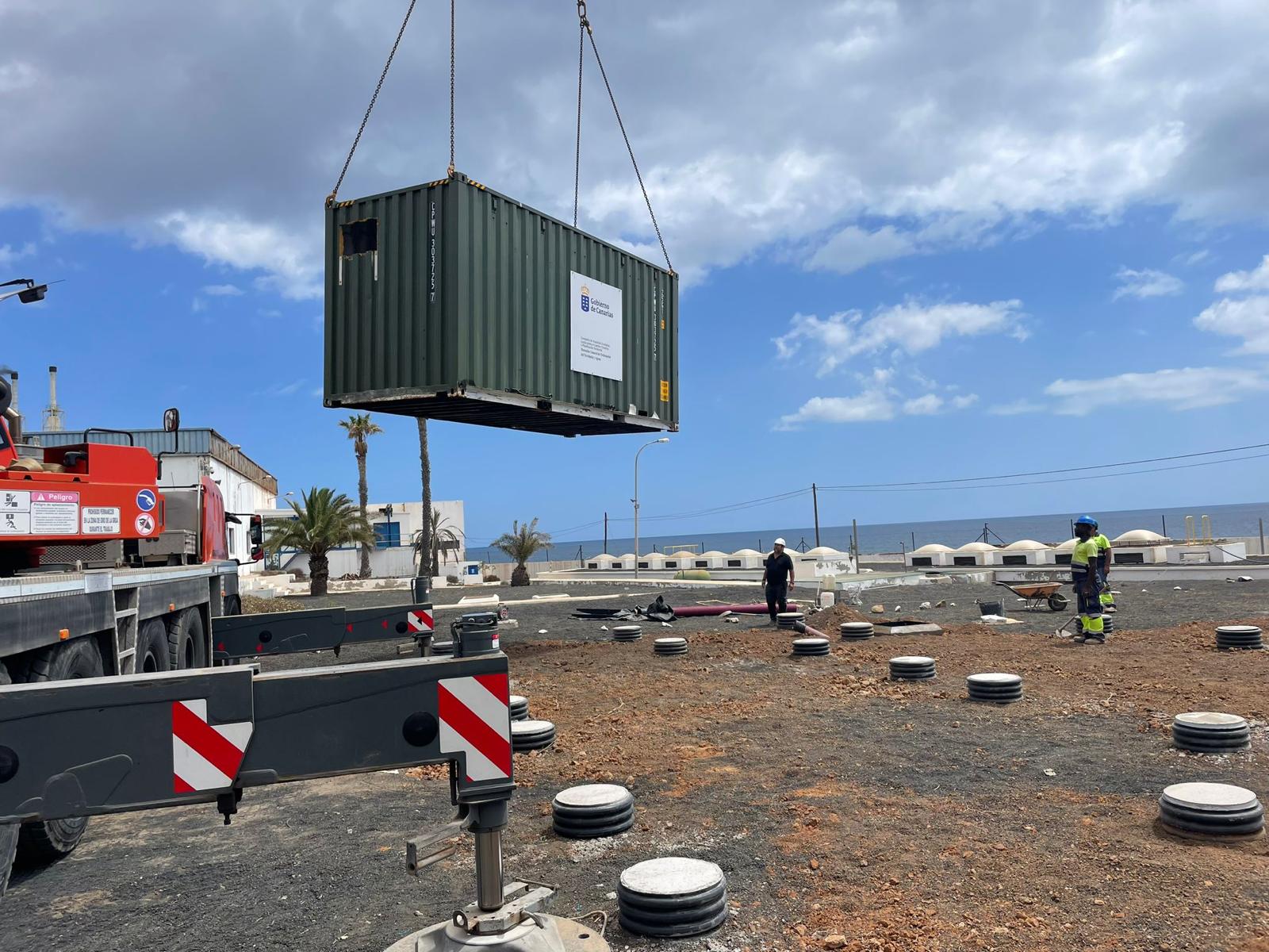 Una de las plantas desoladoras instaladas por el Cabildo de Lanzarote. Foto: Cabildo.