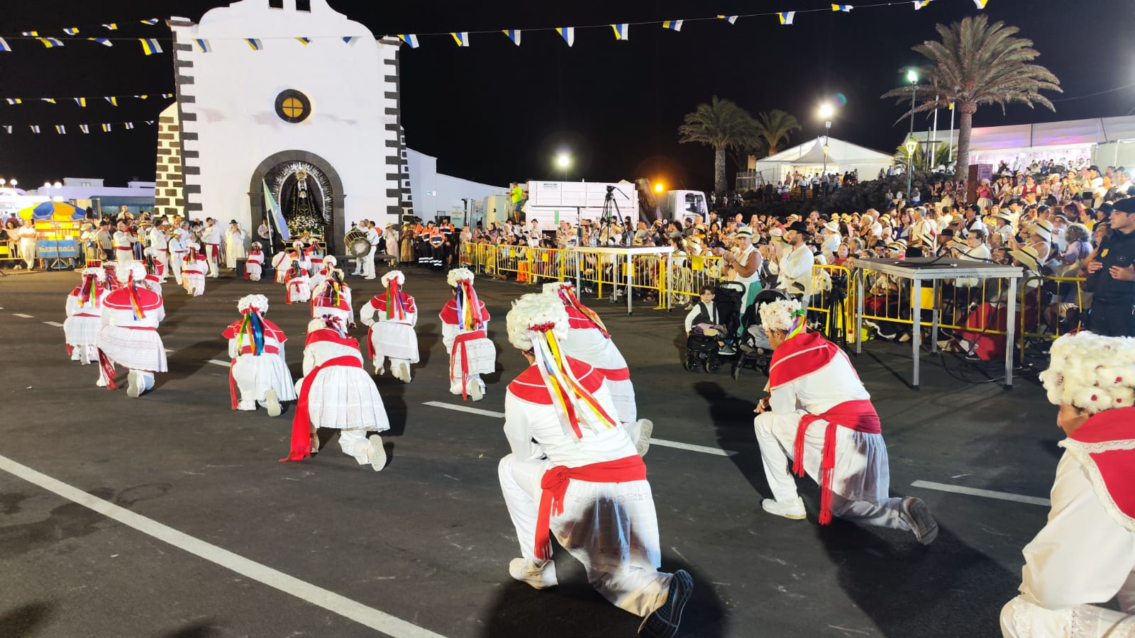 Ofrenda floral a la Virgen de Los Dolores, 2023