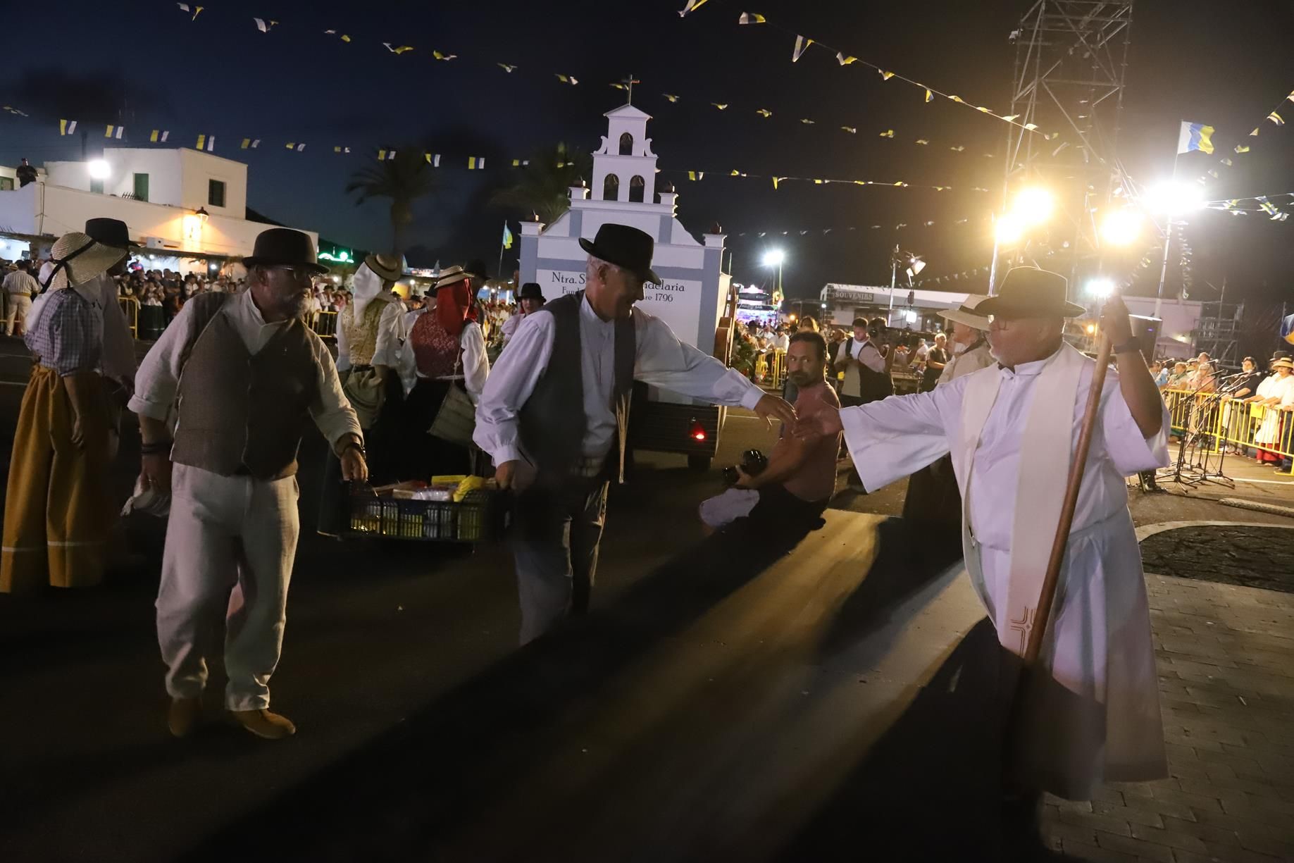 Ofrenda floral a la Virgen de Los Dolores, 2023