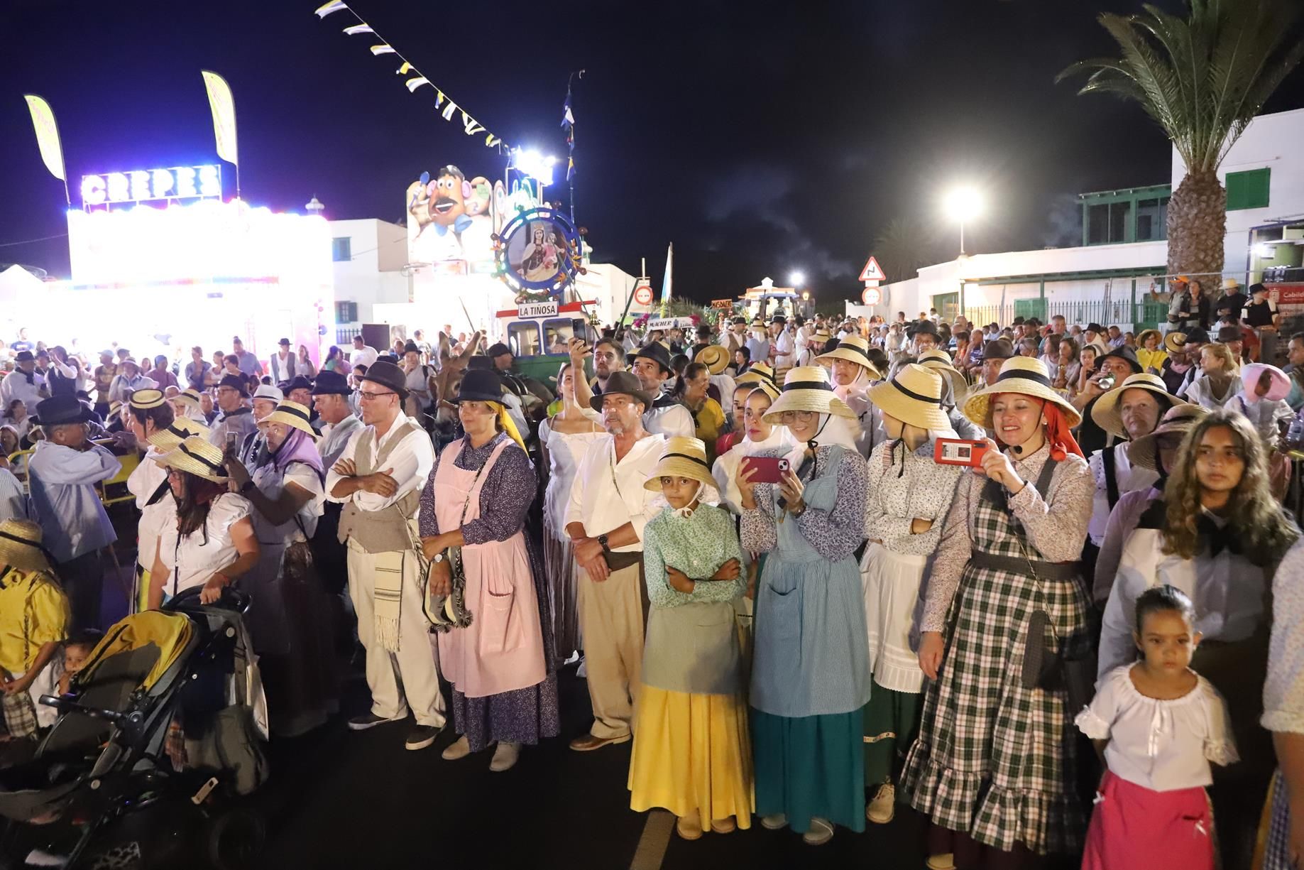 Ofrenda floral a la Virgen de Los Dolores, 2023